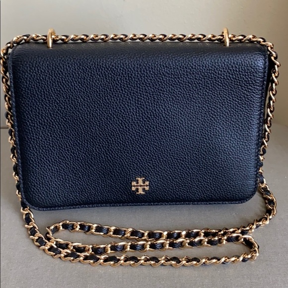 Handbags - Tory Burch Crossbody Gold Link Chain Bag